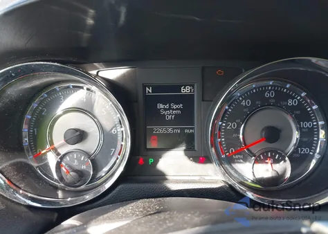 2012 Chrysler Town & Country Touring-L z USA, uszkodzony, nr VIN 2C4RC1CG3CR232874